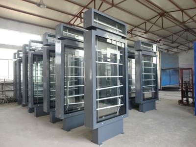 永城路名牌广告灯箱实地拍摄与广告发布分析